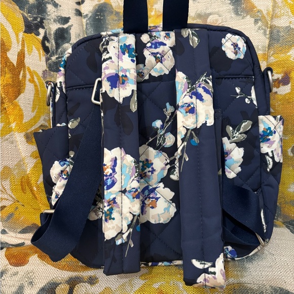NWT Vera Bradley Convertible Backpack in Navy Blooms and Branches - Picture 2 of 6